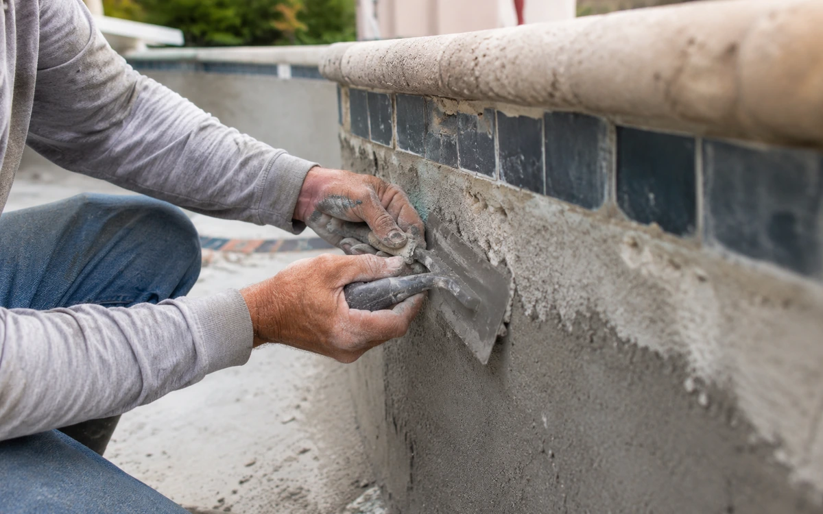 Gunite pool repair contractor